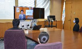 First day at work for new employees