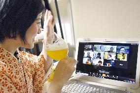 Online drinking session