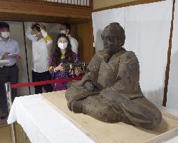 Life-size Toyotomi Hideyoshi statue