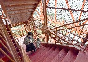 Reopening of Tokyo Tower observation deck