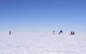 Japanese Antarctic research expedition