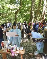 Season opening of Japan mountain for climbing