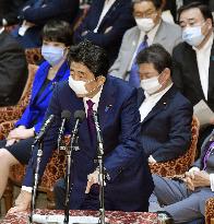 PM Abe at lower house session