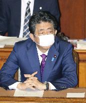 PM Abe at lower house session