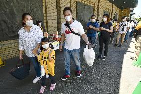 Koshien baseball stadium allowed in spectators