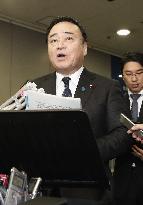 Japan-S. Korea talks on export controls