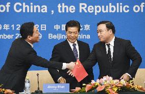 Trilateral trade talks in Beijing