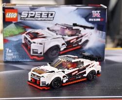 Nissan GT-R Lego model