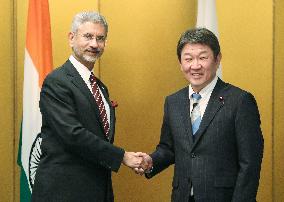 Japan, India foreign ministers