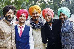 Men with colorful turbans in New Delhi