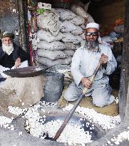 Popcorn man in Afghanistan