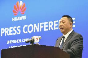 Huawei sues U.S. over FCC restrictions