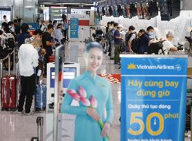 Travel from Japan to Vietnam partially resumes