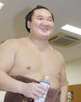 Sumo: Hakuho gets 1,000th career win