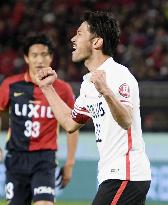 Soccer: Abe pen gives Reds win in 1st leg of J-League c'ship final