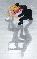 Ice dance pair Kana Muramoto and Chris Reed