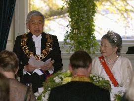 (2)Japan's Emperor Akihito, Empress Michiko in Norway