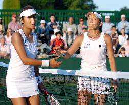 Sugiyama ousts Morigami, to face Hingis in Wimbledon 3rd round