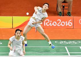 Japan duo competes in women's badminton doubles final