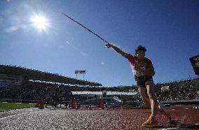 Murakami retains Asian javelin title