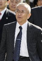 Man wrongly convicted of 1990 murder pleads innocence in retrial