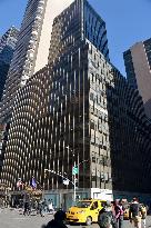 NTT Docomo to pull out of U.S. mobile business in 2016