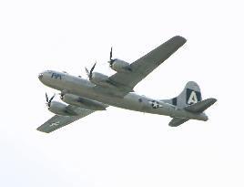 B-29 bomber, other WWII aircraft fly over Washington to mark VE Day
