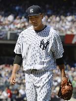 Tanaka suffers 1st defeat