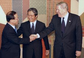 Trilateral talks on N. Korea end without decision on KEDO
