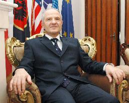 Kosovo chief says independence 'very soon'