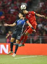 Hasebe plays in Japan's win over Singapore in World Cup q'fier