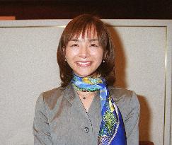 (2)Yukari Umezawa