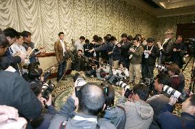 Ichiro Oh meets the press after U.S.A. lost to Mexico