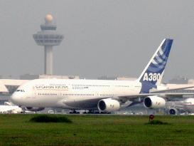 World's biggest passenger jet A380 lands in Singapore