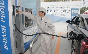 Hydrogen made from sludge pumped into fuel cell car in Fukuoka