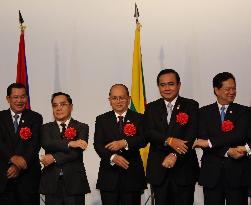 Mekong leaders pitch region's economic benefits to Japan, ASEAN