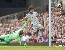 Extra effort earns Okazaki 1st Premier League goal