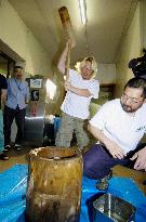 'Mochi' pounding at Showa Base in Antarctica