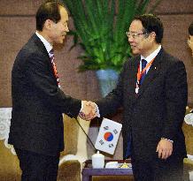 Environment ministers of Japan, S. Korea meet in Shanghai