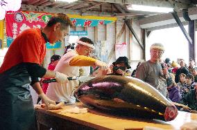2-day tuna festival held in Aomori, northern Japan