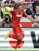 Osako nets in Cologne's season-opening victory