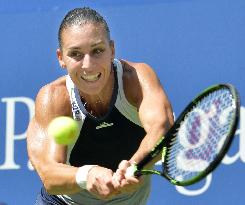 Pennetta beats Kvitova to reach U.S. Open semifinal