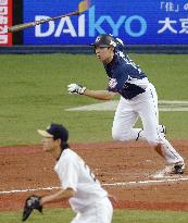 Akiyama ties NPB hit record