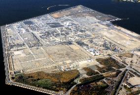 Sharp to build world's biggest LCD TV panel plant in Sakai