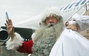 Santa Claus coming to Japan
