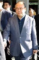 (1)LDP, Komeito secretaries general leave for Iraq to check secu