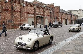 Osaka classic car museum opened to media