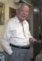 (8)Japan's Koshiba wins Nobel Prize in Physics