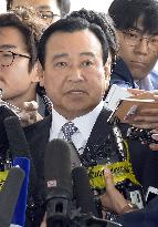 S. Korean prosecution poised to indict ex-premier Lee in bribery case