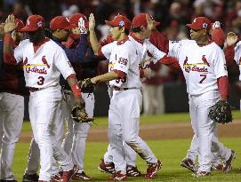 Cardinals beat Tigers 5-0 in Game 3 of World Series